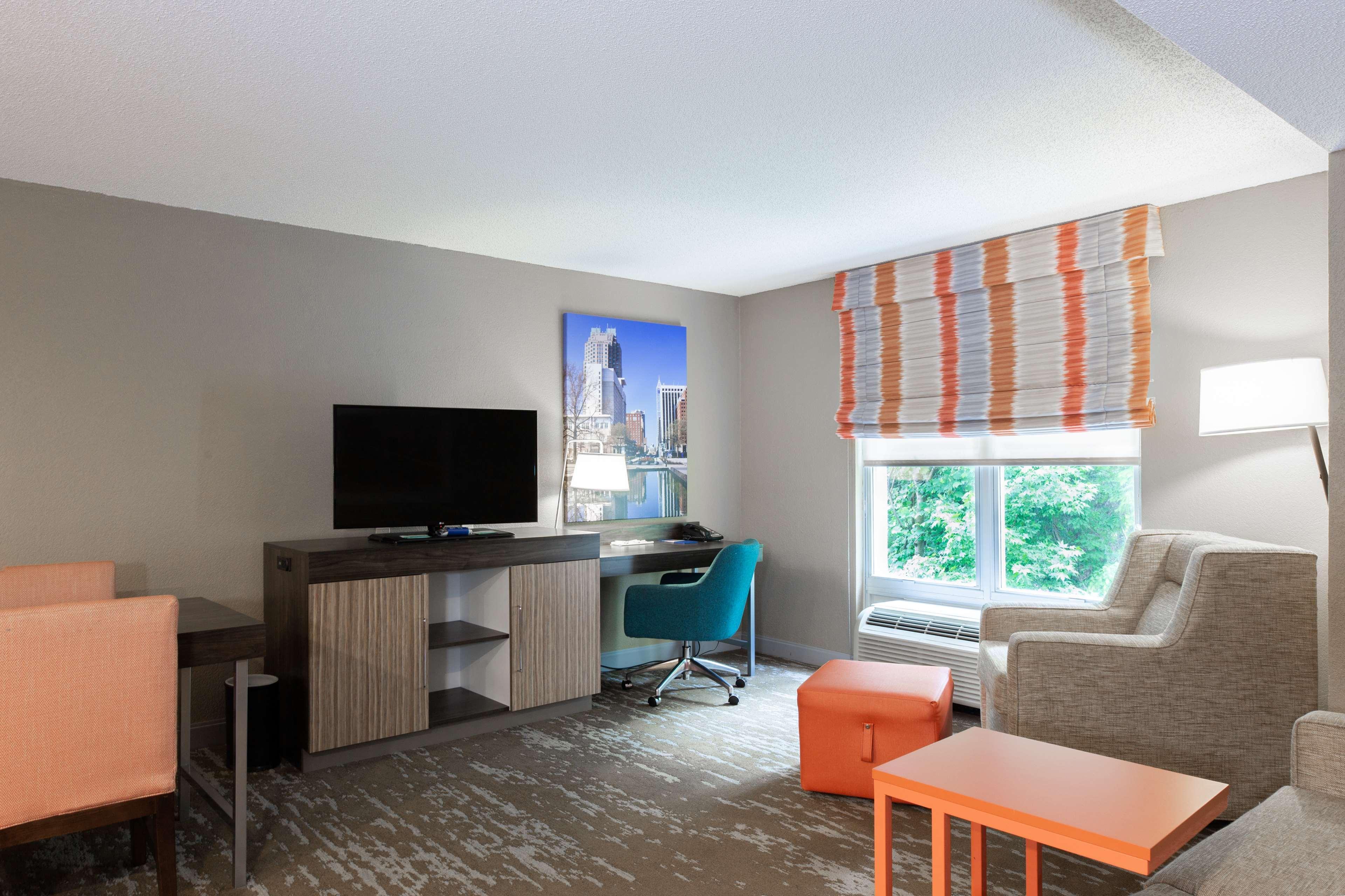 Hampton Inn & Suites Raleigh Cary Lenovo Center Εξωτερικό φωτογραφία