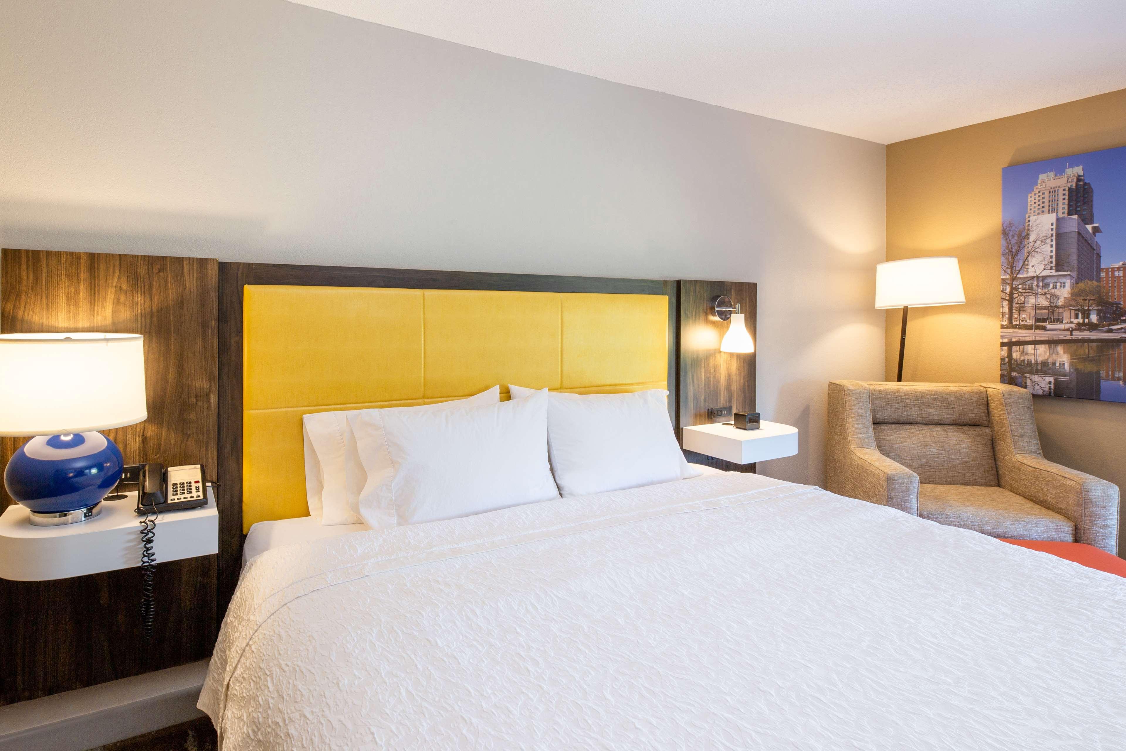 Hampton Inn & Suites Raleigh Cary Lenovo Center Εξωτερικό φωτογραφία