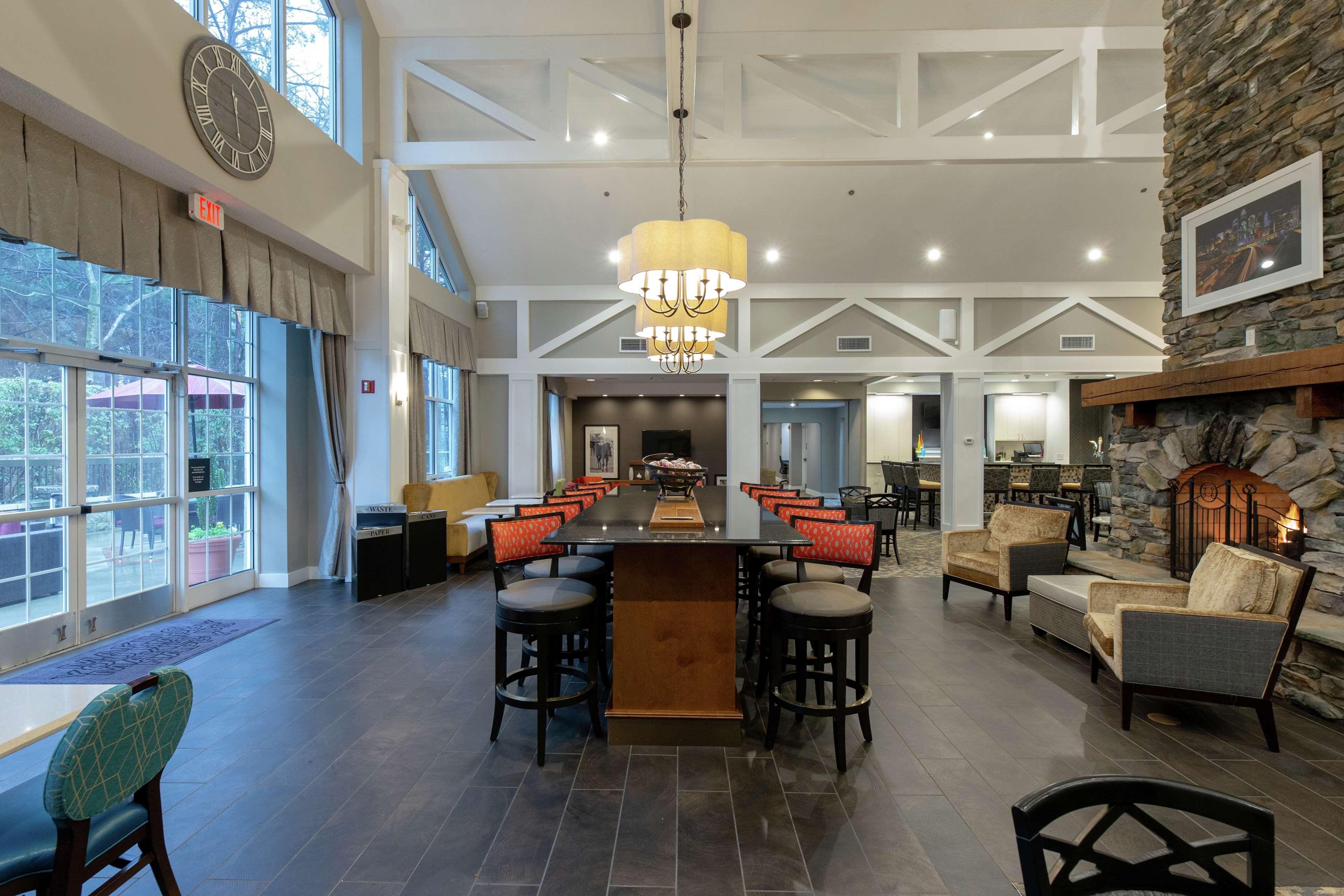 Hampton Inn & Suites Raleigh Cary Lenovo Center Εξωτερικό φωτογραφία