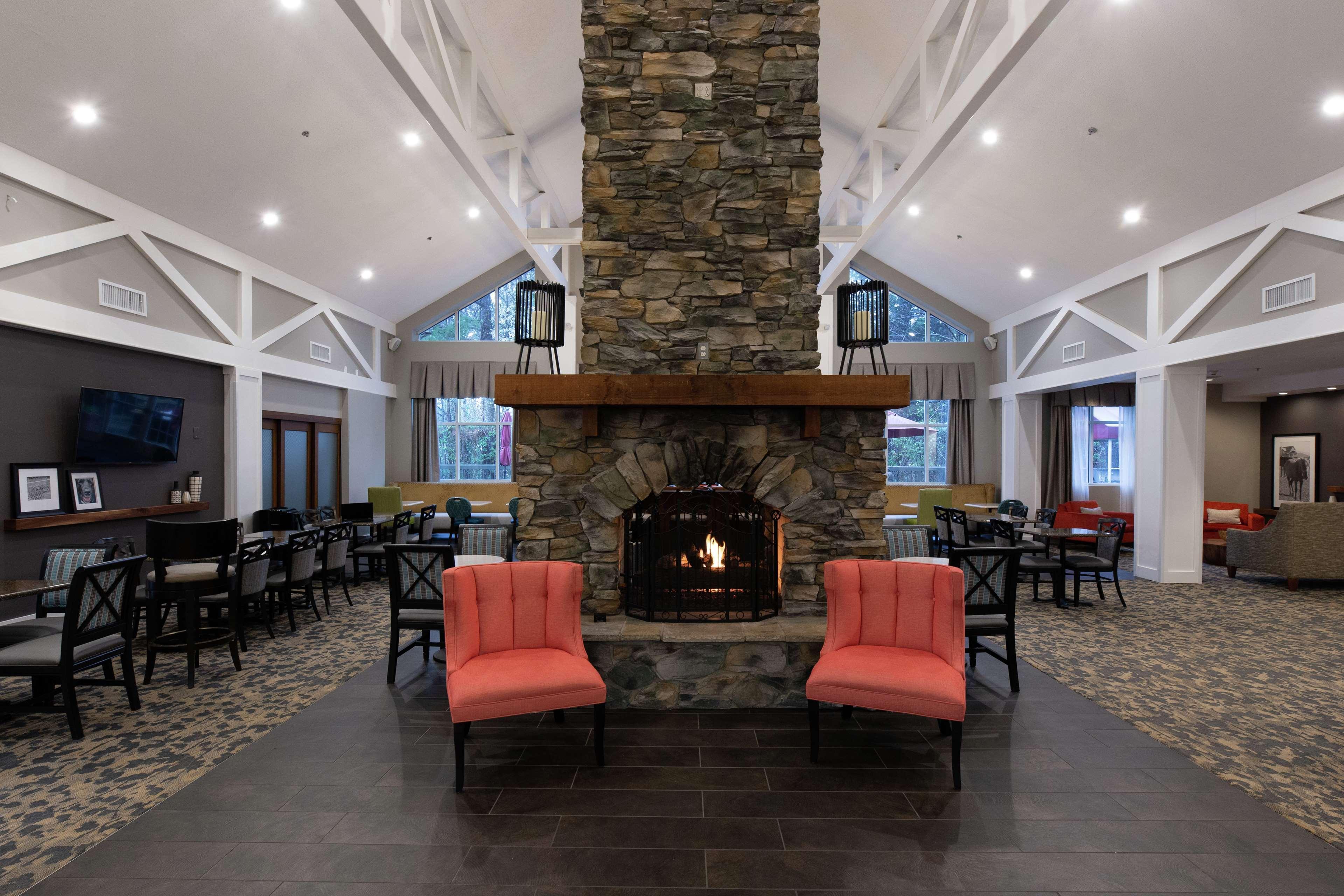 Hampton Inn & Suites Raleigh Cary Lenovo Center Εξωτερικό φωτογραφία