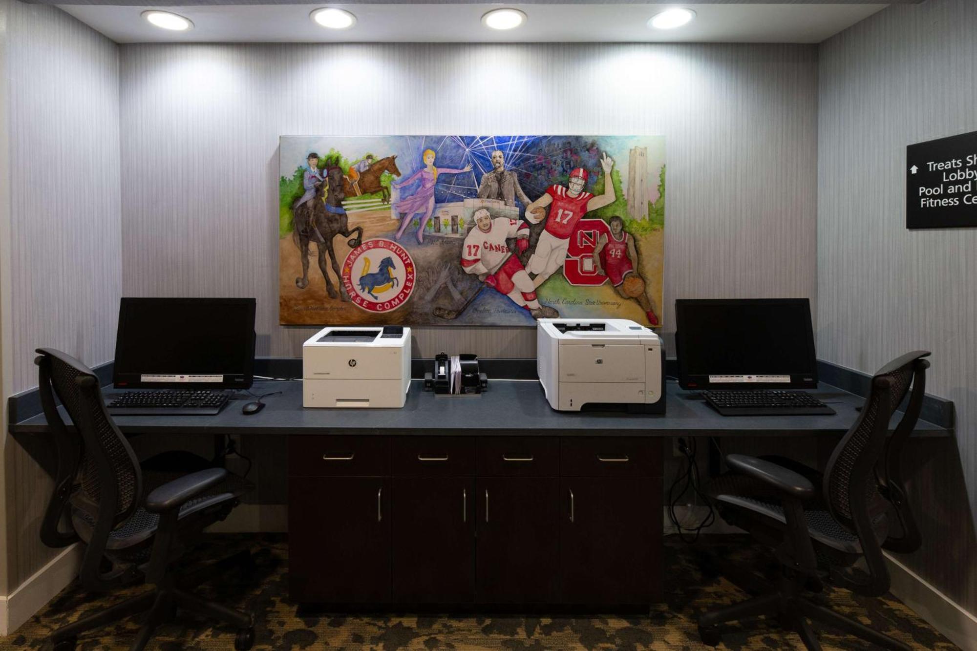 Hampton Inn & Suites Raleigh Cary Lenovo Center Εξωτερικό φωτογραφία