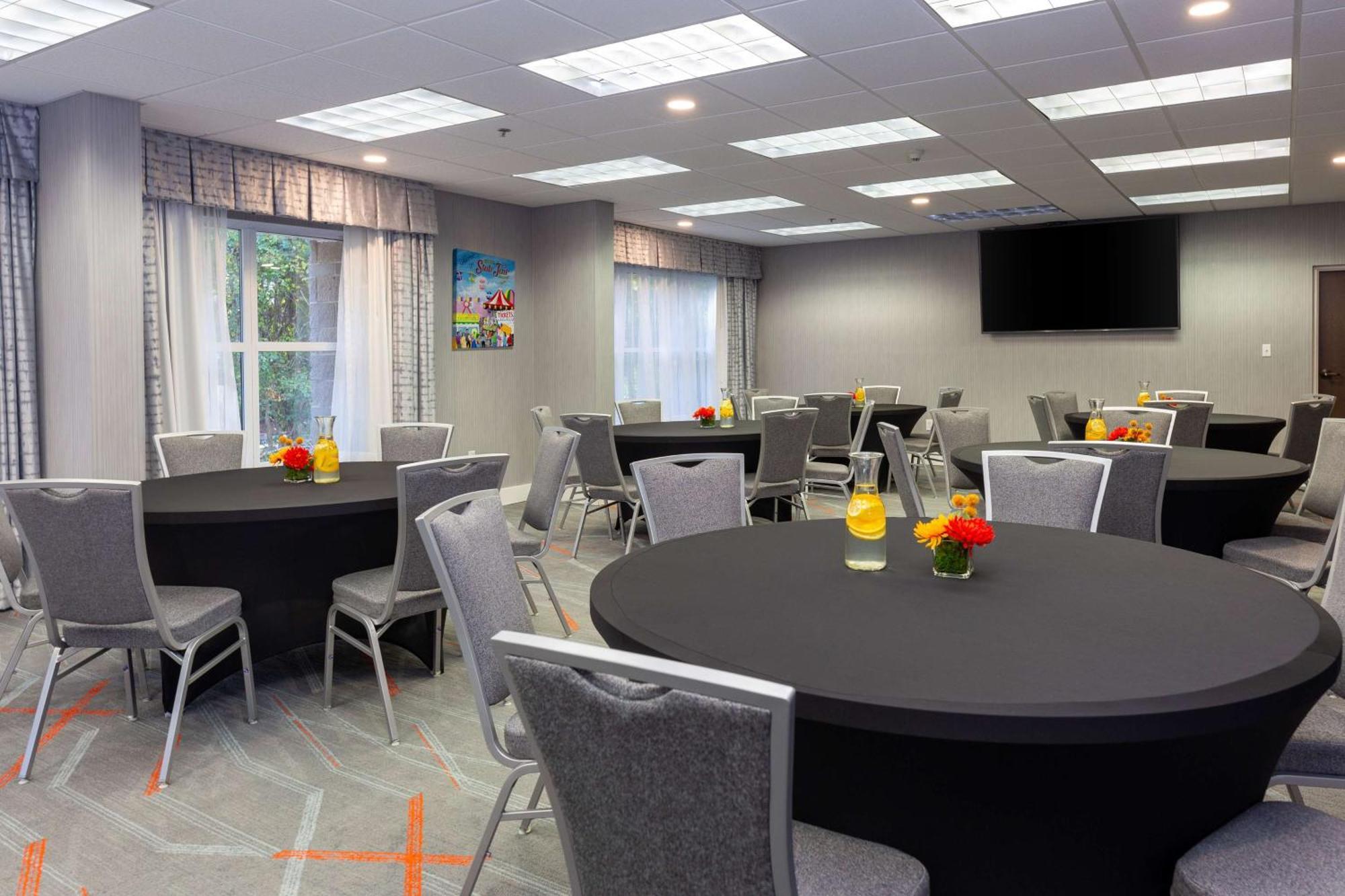 Hampton Inn & Suites Raleigh Cary Lenovo Center Εξωτερικό φωτογραφία