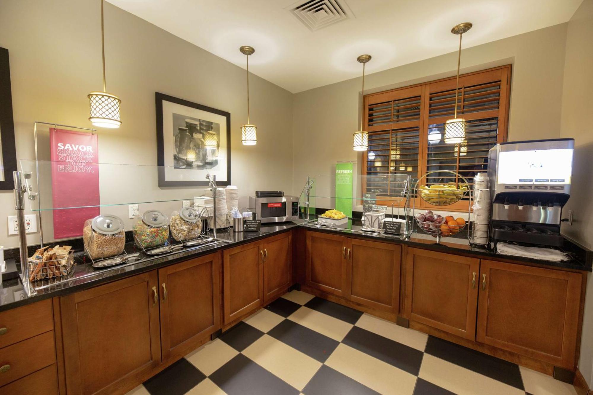 Hampton Inn & Suites Raleigh Cary Lenovo Center Εξωτερικό φωτογραφία
